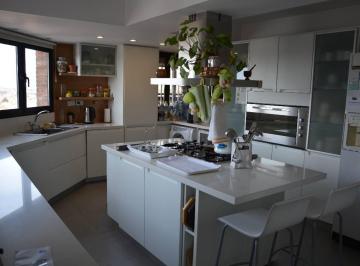 Cocina · Triplex, Piso 13, 14, 15 - Vista Al Río y El Hipódromo! Torre Alfaro, Acassuso