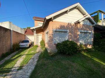 Casa de 6 ambientes, Almirante Brown · Venta Excelente Chalet en Zona Residencial