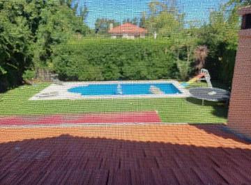 Casa de 7 ambientes, Campana · Ideal Vivienda Permanente