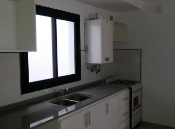 Departamento de 2 ambientes, Córdoba · Adm Alq Exc Dpto 1dor + Patio 25 m² - Dormitorio Grande - Bº Centro