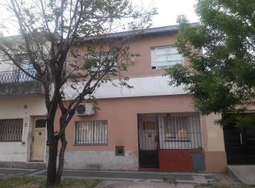 Departamento de 4 ambientes, Lanús · Excelente Duplex 3 Habitaciones con Frente a Calle Oyuela 3411