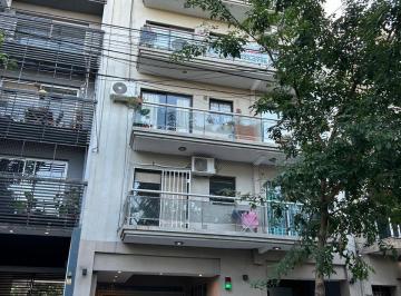 Departamento de 2 ambientes, Villa Urquiza · Echeverria 5.100 - 2 Ambientes Fte Bcon Cochera Cubierta