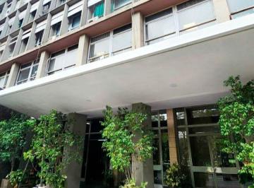 Departamento de 5 ambientes, Rosario · Venta - Departamento - 4 Dorm. - Entre Rios 1100. Oportunidad!