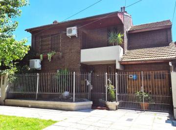 Casa de 5 ambientes, Lomas de Zamora · Garona 1800 L. de Zamora
