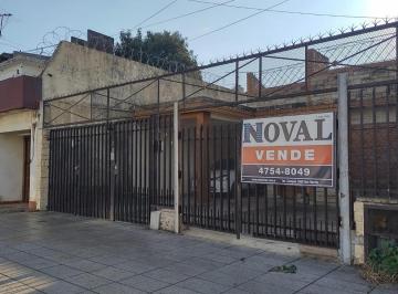 Casa · 135m² · 4 Ambientes · 1 Cochera · Villa Libertad, Zona Cementerio. Casa 5 Amb. con Garaje y Jar