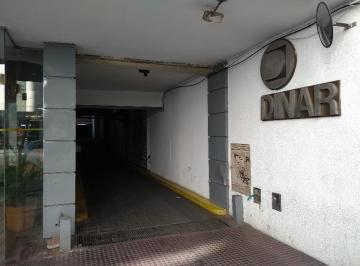 Garage · 8m² · 1 Cochera · Vendo Cochera a Una Cuadra Patio Olmos