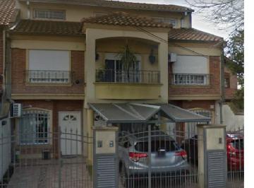 Casa de 4 ambientes, La Matanza · Triplex Chacabuco 800, Ramos Mejia