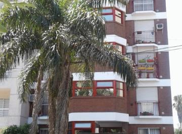 Departamento · 42m² · 1 Dormitorio · 1 Cochera · Venta 2 Ambientes Cochera Baulera Morón Centro Apto Crédito