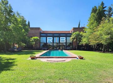 Casa de 5 ambientes, Pilar · Excelente Villa Italiana Al Golf