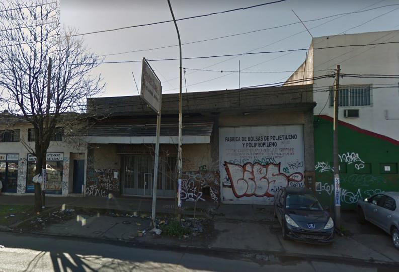 ZEBALLOS al 3000, Castelar, Morón