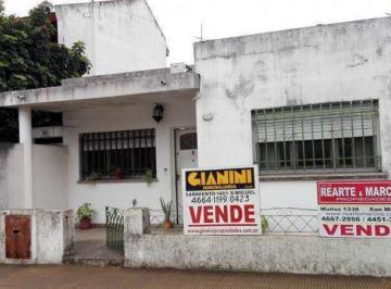 GIA-GIA-40_2 · Casa 4 Ambientes. | Andrade 669