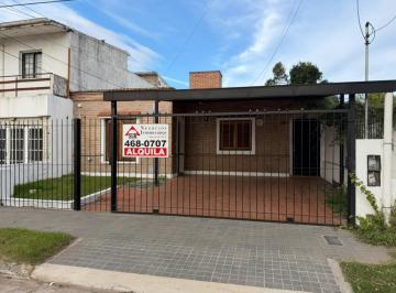 Foto · Alquiler Zona Sur - Residencial Velez Sarsfield. 2 Dorm y Coch