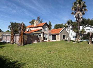 Casa de 5 ambientes, Campana · Country Club El Bosque, Oportunidad Venta