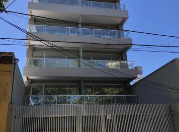 Departamento · 42m² · 2 Ambientes · 1 Cochera · Muy Lindo Departamento en Excelente Ubicacion