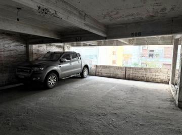 Garage · 15m² · 1 Cochera · Venta Cochera Cubierta Privada - Rioja 600