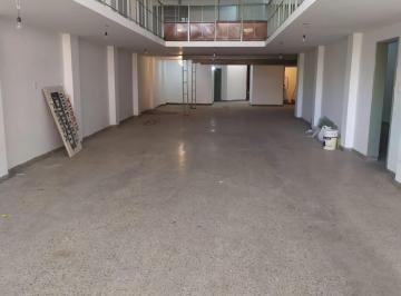 Local comercial , Morón · Moron Central - Local Av Rivadavia 17800 - Salida 2 Calles - Mas de 1000 M²