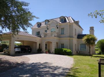 Casa de 8 ambientes, Brandsen · Hermosa Casa en Haras del Sur II