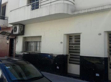 PH · 110m² · 4 Ambientes · PH 4 Ambientes en Barracas