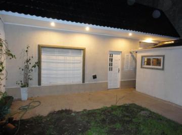 Casa de 3 ambientes, Lomas de Zamora · Venta Casa 2 Dorm., Cochera y Fondo Lomas de Zamora