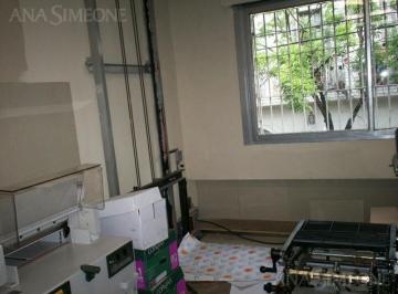 Montacargas · Depósito/local 370 m² en 3 Plantas a 2 Cuadras 9 de Julio