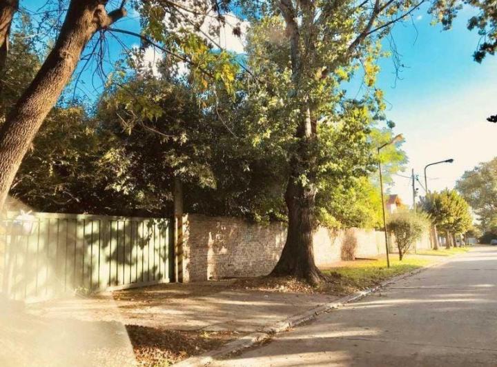 Terreno · 420m²