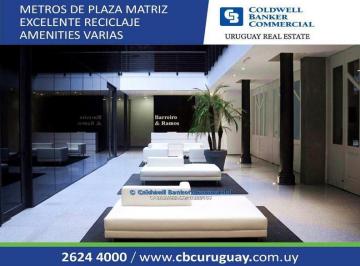 Oficina comercial · 72m² · 3 Ambientes · 1 Cochera · Oficina Alquiler Ciudad Vieja