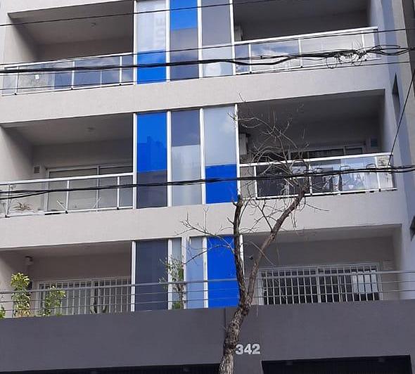 Expectacular Monoambiente con Balcon a La Calle 50 m&sup2; Tot.