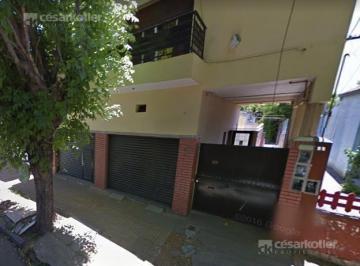 Edificio · 220m² · 3 Ambientes · Venta - Local Departamento de 3 Ambientes