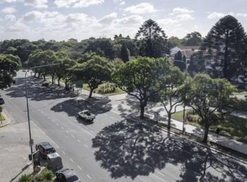 Departamento · 176m² · 4 Ambientes · 1 Cochera · Av Figueroa Alcorta y Cavia