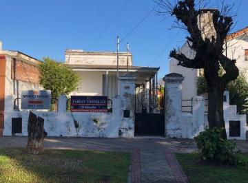 Casa de 4 ambientes, Lomas de Zamora · Palacios 1544 - Banfield / Casa de 4 Amb Sobre Importante Lote