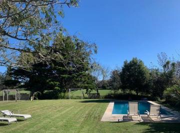 Casa de 6 ambientes, Berazategui · Abril Club de Campo - Impecable Vista Al Golf