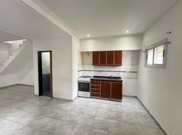 Departamento de 3 ambientes, Lomas de Zamora · Apto Credito - Duplex en Llavallol