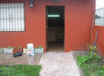 Casa de 3 ambientes, Mar del Plata · Amplia Casa de 3 Ambientes con Amplio Parque con Variedad de Plantas Frutales