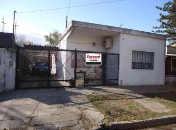 Casa · 100m² · 4 Ambientes · 1 Cochera · Casa en Venta Cond en San Antonio de Padua Sur