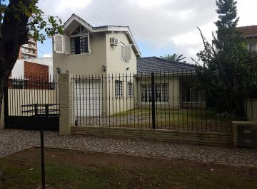 Casa · 150m² · 5 Ambientes · Casa 5 Ambientes en Monte Grande Apto Credito