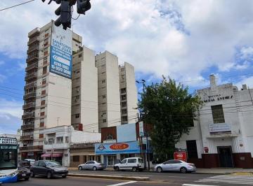 Departamento de 4 ambientes, Lanús · Depto. 4 Amb. C/cochera Cubierta Nuevo Valor del Mercado