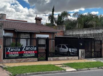 Casa de 3 ambientes, Morón · Casa en Venta en Moron Sur a Una Cuadra de Aguero