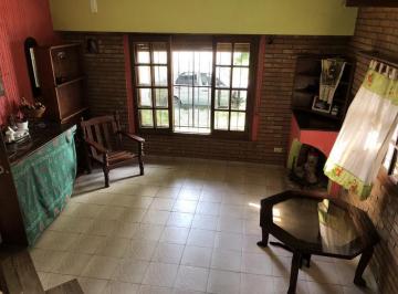 Casa · 130m² · 4 Ambientes · 2 Cocheras · Casa - Lomas de Zamora Oeste