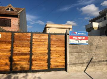 Casa · 130m² · 3 Ambientes · 1 Cochera · Temperley Oportunidad Casa en Venta Nuevo Valor
