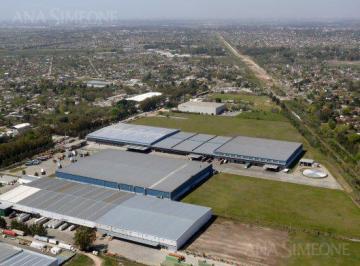 Bodega-Galpón · 85000m² · Nave Industrial - Alquiler - Pilar