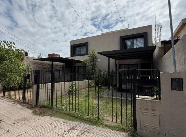 Departamento · 130m² · 3 Ambientes · 1 Cochera