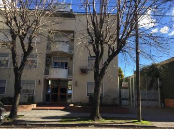 Departamento de 2 ambientes, Almirante Brown · Excelente Departamento en Inmejorable Ubicación! con Cochera!