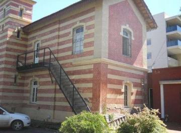 Foto · Gran Casona en Barrio Escobar - ¡Mucho Terreno! - Venta