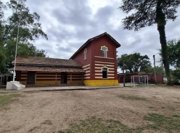 Foto · Gran Casona en Barrio Escobar - ¡Mucho Terreno! - Venta
