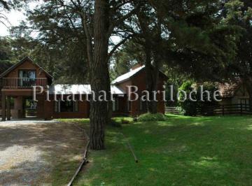 Casa · 165m² · 5 Ambientes · 1 Cochera - Pinamar-Bariloche · 540 - Casa en Alquiler Cariló - con 5 Dorm. - 2 Matrimoniales