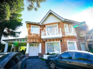 TAV-TAV-6070_2 · Venta Casa 4 Amb. Maria del Parque, Ituzaingo