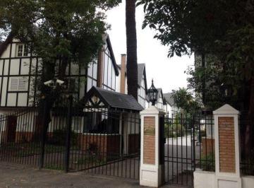 Casa de 4 ambientes, Almirante Brown · Excelente Triplex en Venta en Complejo Adrogue Village