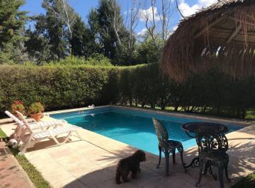 Casa de 5 ambientes, Tigre · Alquiler con Muebles en San Isidro Labrador