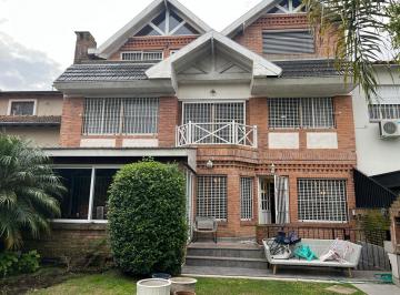 Casa de 6 ambientes, San Isidro · Casa en Alquiler Martinez con Muebles