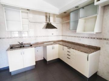 Departamento de 6 ambientes, Neuquén · 2 Dor + Escritorio Ideal Flia Numerosa (100 m del San Lucas)